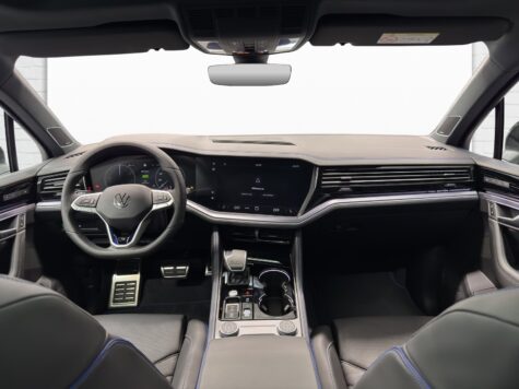 VW – Touareg 3.0 V6 TSI PHEV R Final Edition