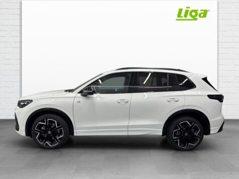 VW – Tiguan 2.0 TSI R-Line Plus DSG 4motion