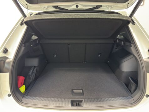 VW – Tiguan 2.0 TSI R-Line Plus DSG 4motion