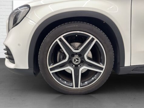 Mercedes-Benz – GLA 250 Swiss Star AMG Line