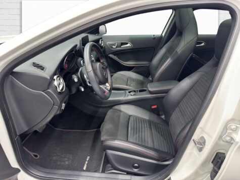 Mercedes-Benz – GLA 250 Swiss Star AMG Line