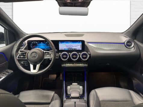 Mercedes-Benz – B 200 Progressive