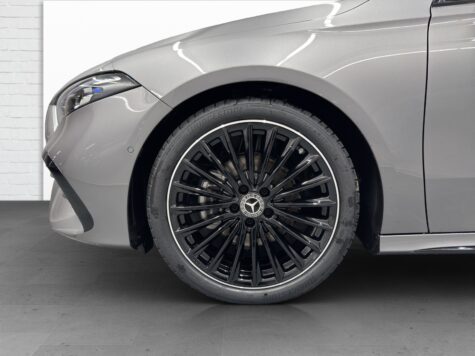 Mercedes-Benz – A 200 Night Star