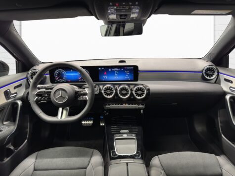 Mercedes-Benz – A 200 Night Star