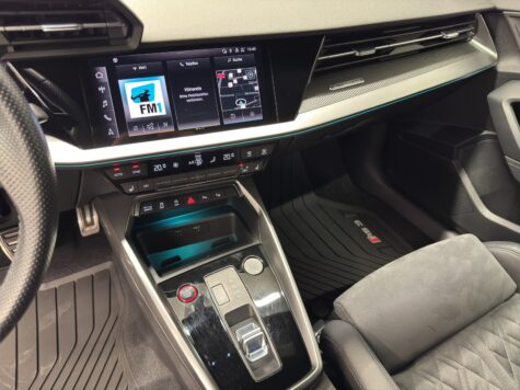 Audi – RS3 Sportback 2.5 TFSI quattro S-Tronic