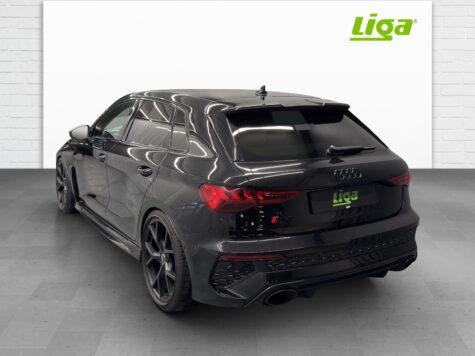 Audi – RS3 Sportback 2.5 TFSI quattro S-Tronic
