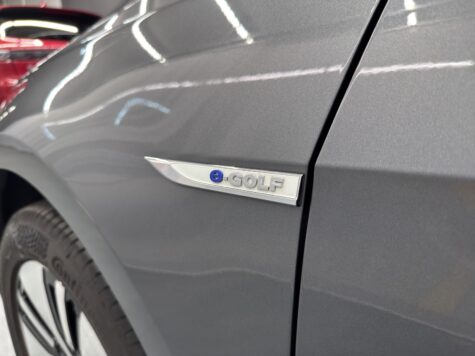 VW – Golf VII e