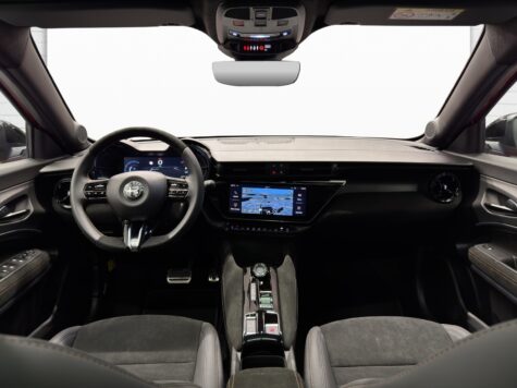 Alfa Romeo – Junior 1.2 Intensa Sky