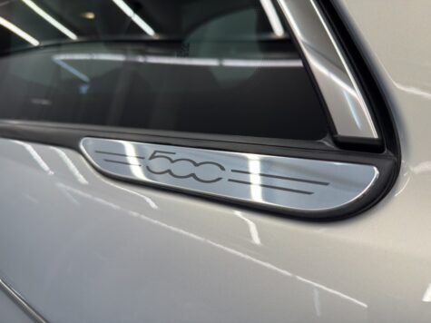 Fiat – 500 Cabrio 1.0 Hybrid La Prima