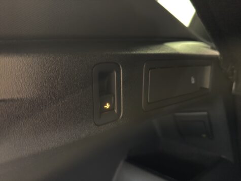 VW – Tiguan 2.0 TSI R-Line United DSG 4motion
