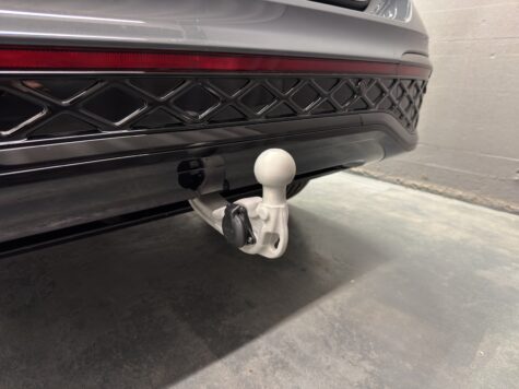 VW – Tiguan 2.0 TSI R-Line United DSG 4motion