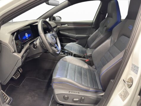 VW – Golf VIII 2.0 TSI R 20 Years DSG 4motion