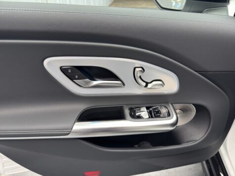 Mercedes-Benz – CLA 220 AMG Line 4Matic