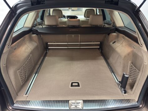 Mercedes-Benz – E 300 CDI BT Hybrid Avantgarde