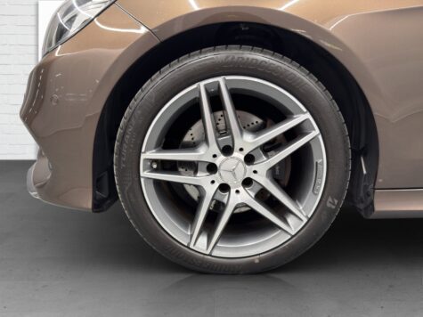 Mercedes-Benz – E 300 CDI BT Hybrid Avantgarde