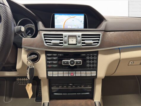 Mercedes-Benz – E 300 CDI BT Hybrid Avantgarde
