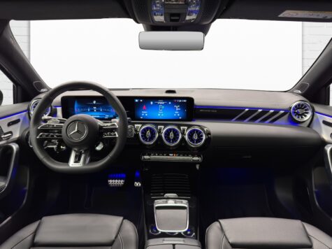 Mercedes-Benz – AMG A 35 4Matic
