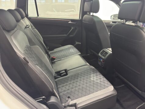 VW – Tiguan Allspace 2.0 TSI R-Line DSG