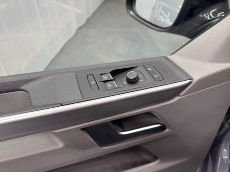VW – T6.1 California 3000 2.0 TDI 204 Beach E