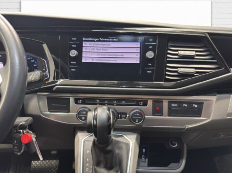 VW – T6.1 California 3000 2.0 TDI 204 Beach E