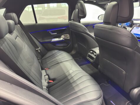 Mercedes-Benz – E 300 de AMG Line 4Matic