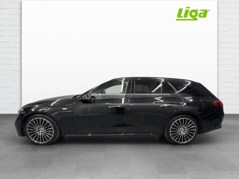 Mercedes-Benz – E 300 de AMG Line 4Matic