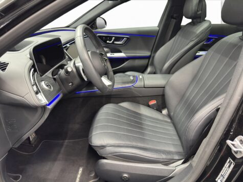 Mercedes-Benz – E 300 de AMG Line 4Matic