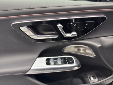 Mercedes-Benz – E 300 de AMG Line 4Matic