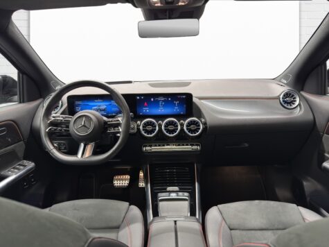 Mercedes-Benz – GLA 250 e EQ Star AMG Line