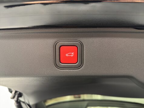Fiat – 600 1.2 Hybrid 145 Sport