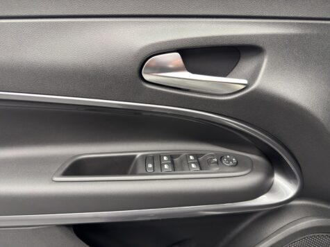 Fiat – 600 1.2 Hybrid 145 Sport