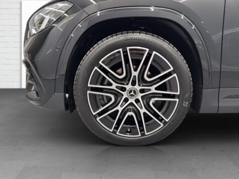 Mercedes-Benz – GLA 220 d AMG Line 4Matic Swiss Star