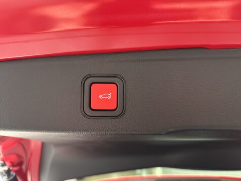 Jeep – Avenger 1.2 MHEV Black Edition