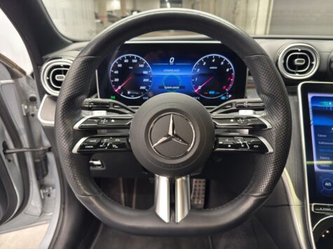 Mercedes-Benz – C 300 AMG Line 4Matic
