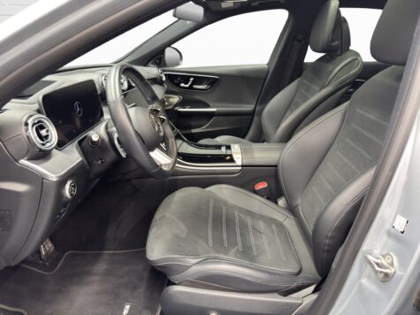 Mercedes-Benz – C 300 AMG Line 4Matic
