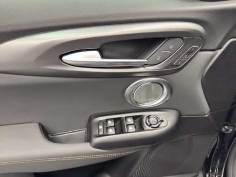 Alfa Romeo – Tonale 1.3 Plug-in Hybrid Veloce Q4