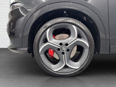 Alfa Romeo – Tonale 1.3 Plug-in Hybrid Veloce Q4