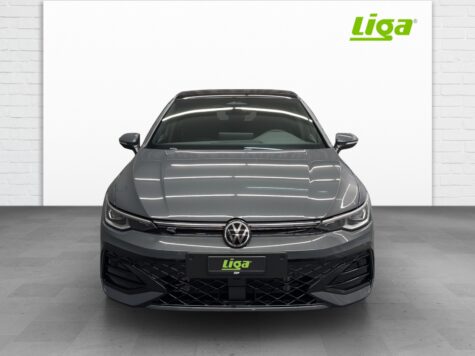 VW – Golf VIII 1.5 eTSI R-Line DSG