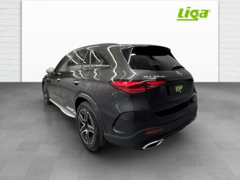 Mercedes-Benz – GLC 300 de AMG Line 4Matic