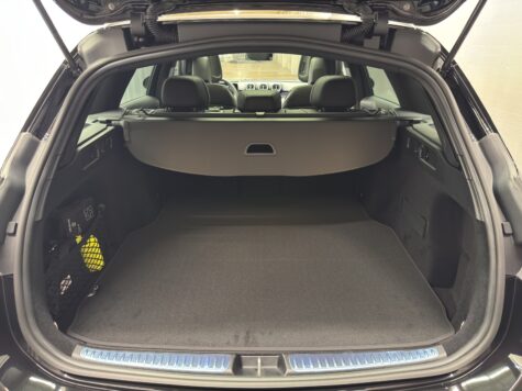 Mercedes-Benz – C 220 d Swiss Star AMG Line 4matic Kombi