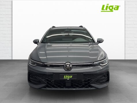 VW – Golf VIII Variant 1.5 eTSI R-Line DSG