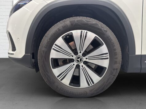 Mercedes-Benz – EQA 300 Swiss Star 4Matic