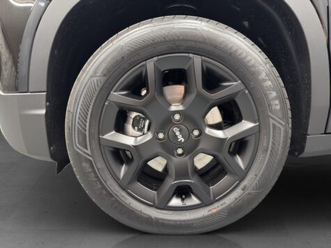 Jeep – Avenger 1.2 MHEV Black Edition & Sky