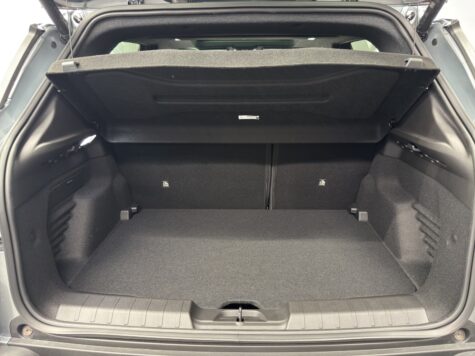 Jeep – Avenger 1.2 MHEV Black Edition & Sky