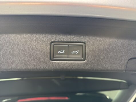 VW – Touareg 3.0 V6 TDI 286 R-Line