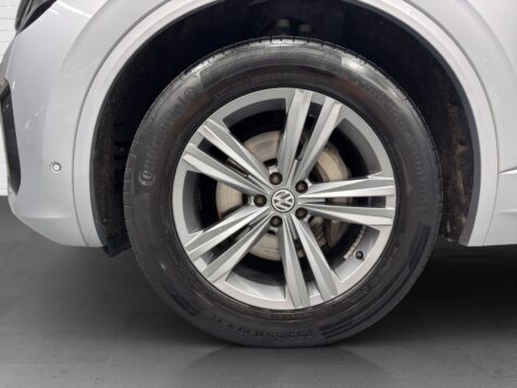 VW – Touareg 3.0 V6 TDI 286 R-Line