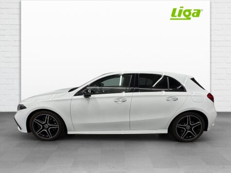 Mercedes-Benz – A 220 AMG Line 4Matic