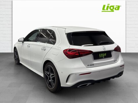 Mercedes-Benz – A 220 AMG Line 4Matic
