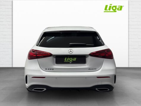 Mercedes-Benz – A 220 AMG Line 4Matic