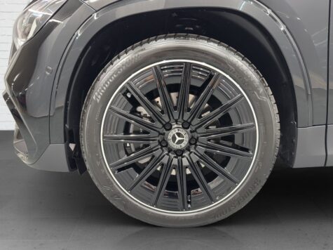 Mercedes-Benz – GLA 200 AMG Line Night Star
